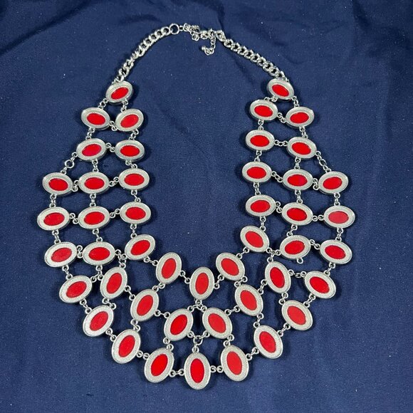 Silver Tone Red Faceted Statement Necklace Bold Fashion Jewelry Womens Accessori - Picture 2 of 2